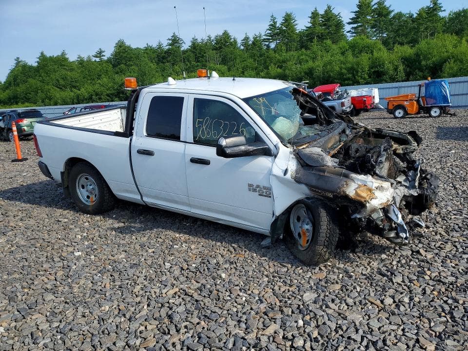 2023 RAM 1500 CLASSIC TRADESMAN 4