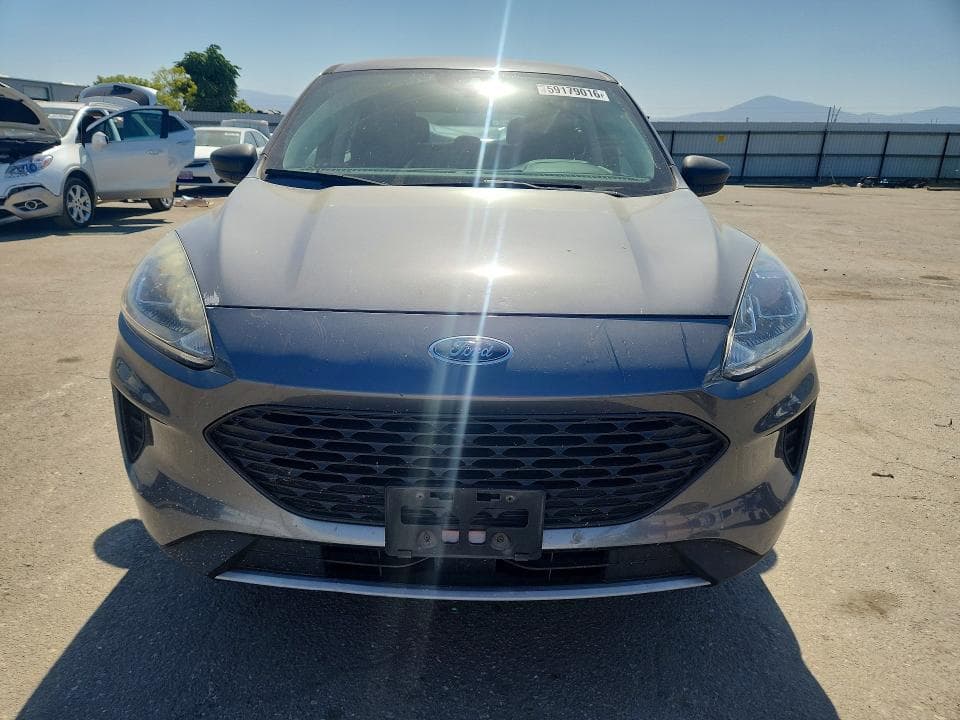 2021 FORD ESCAPE S 5