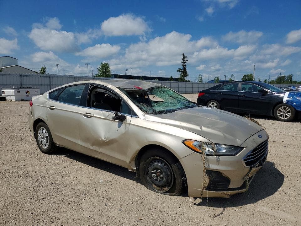 2019 FORD FUSION S 4