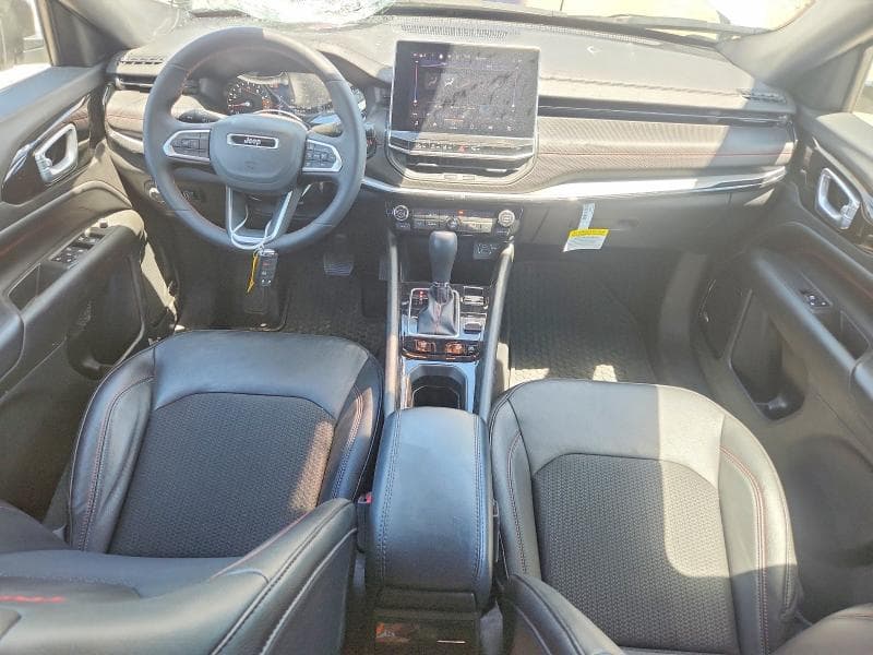 2025 JEEP COMPASS TRAILHAWK 8