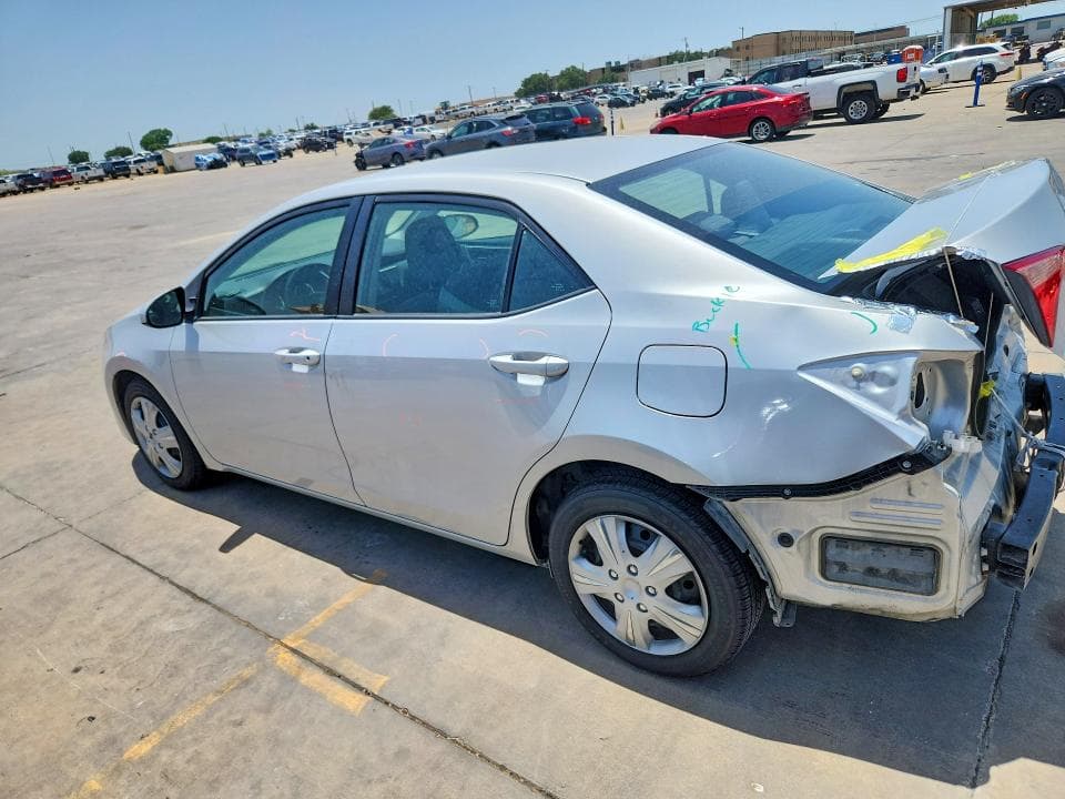 2018 TOYOTA COROLLA LE 2