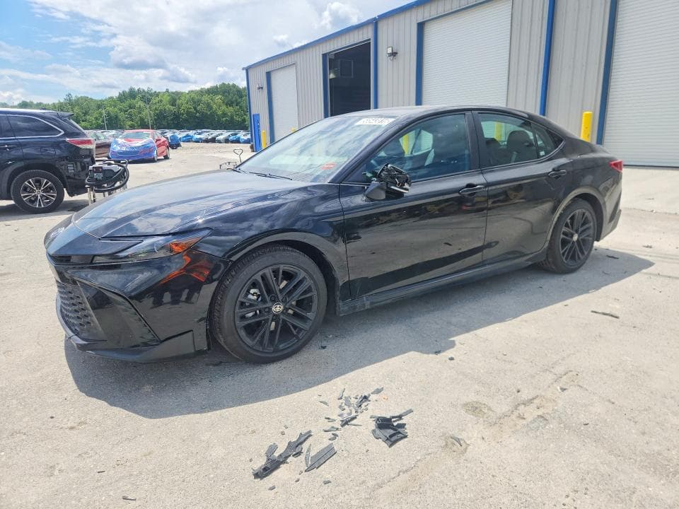 2026 TOYOTA CAMRY SE - 1