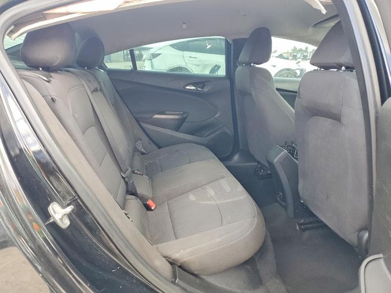 2019 CHEVROLET CRUZE LT 11