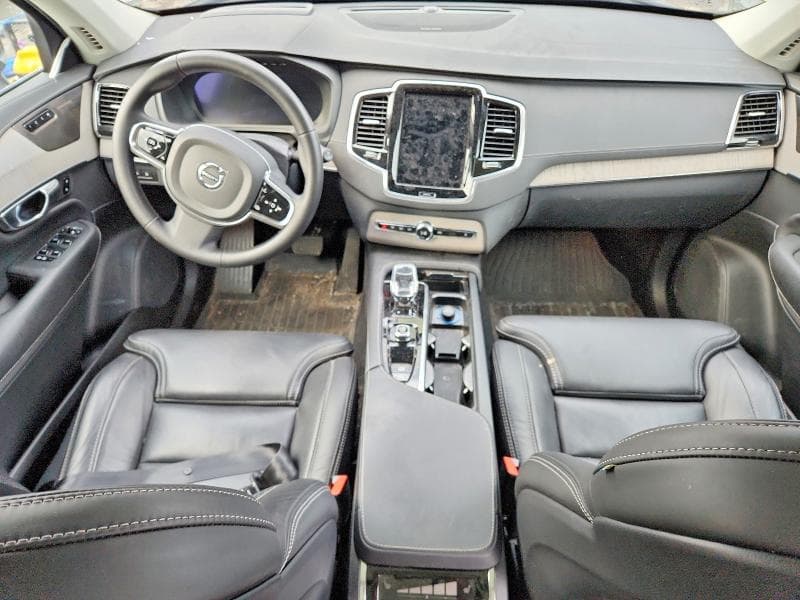 2024 VOLVO XC90 ULTIMATE 8