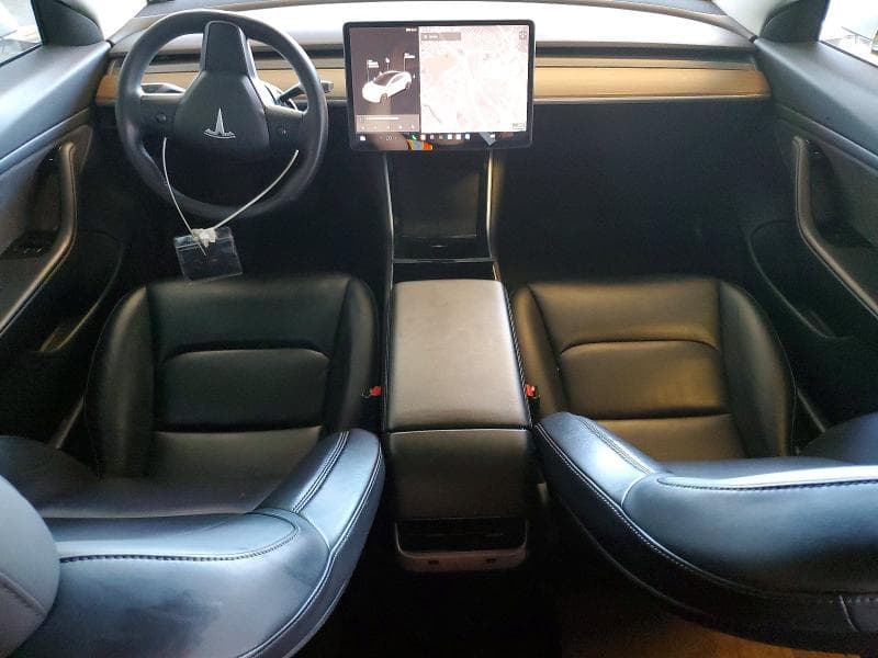 2019 TESLA MODEL 3 8