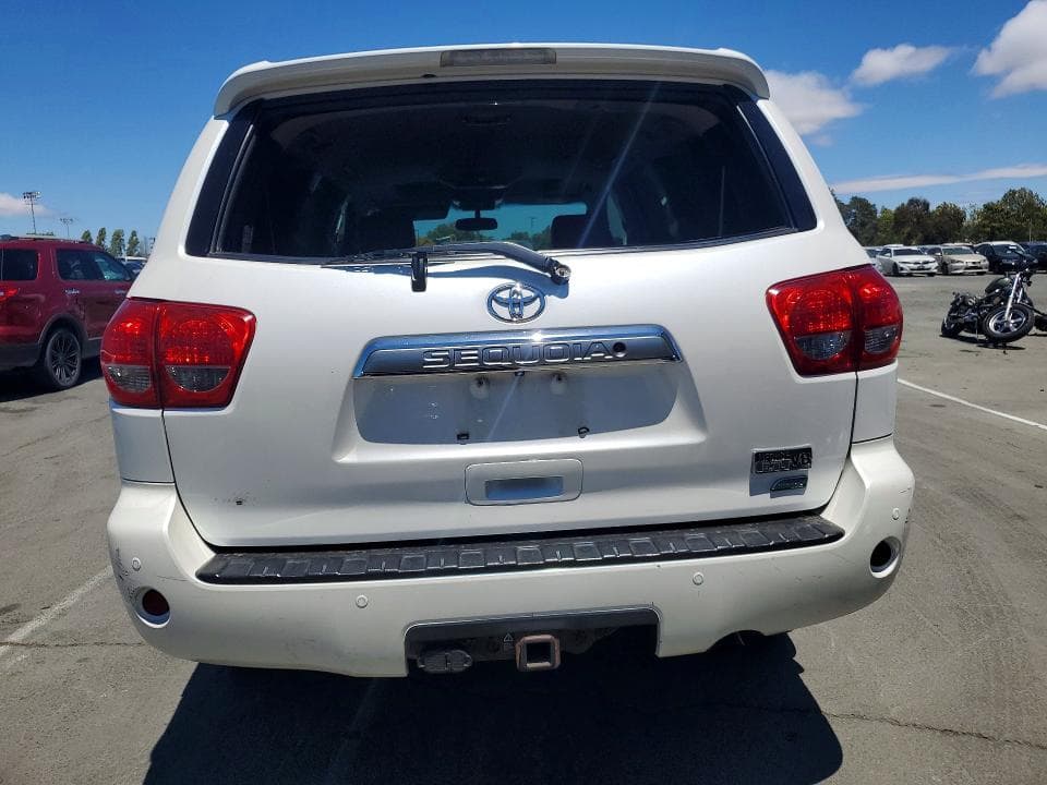 2017 TOYOTA SEQUOIA PLATINUM 6