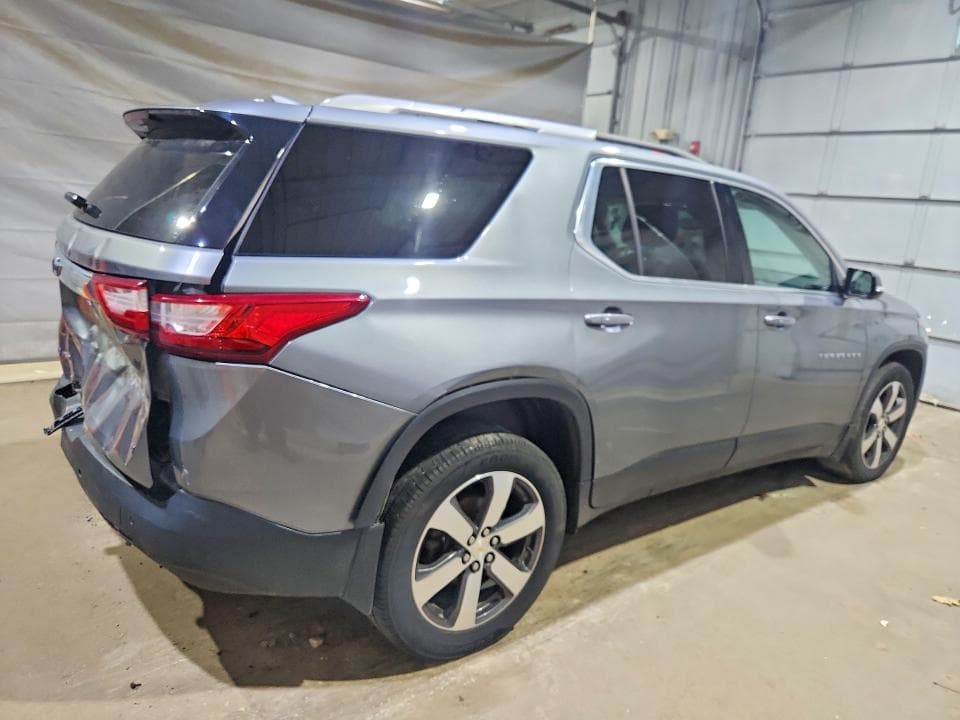2018 CHEVROLET TRAVERSE LT 3