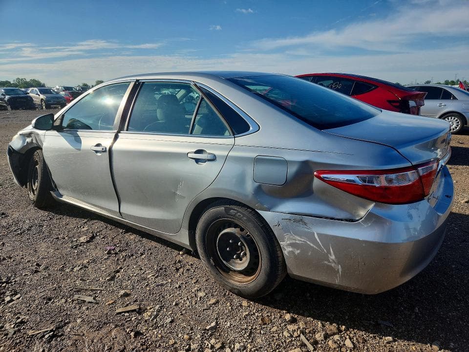 2017 TOYOTA CAMRY LE 2