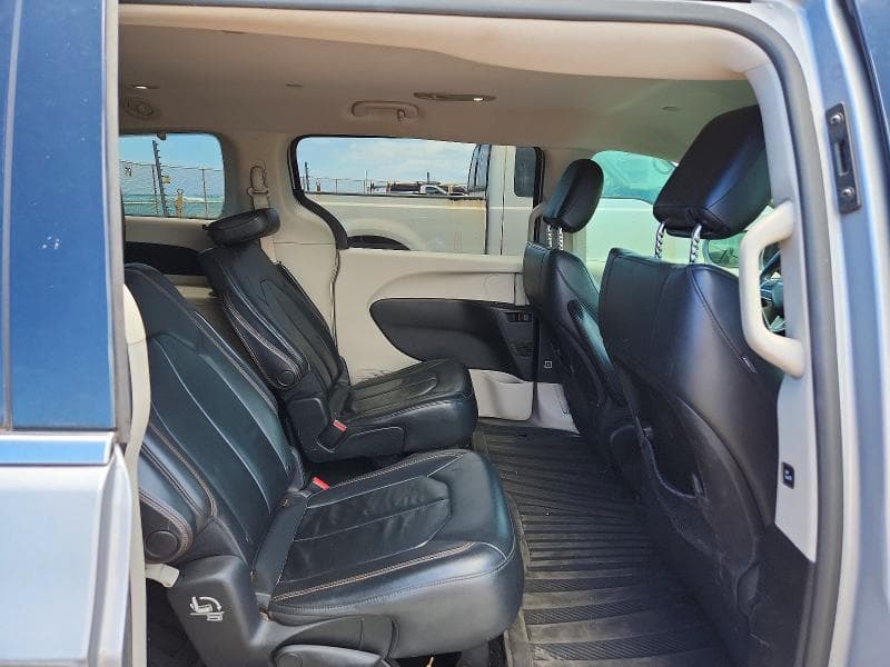 2017 CHRYSLER PACIFICA 11