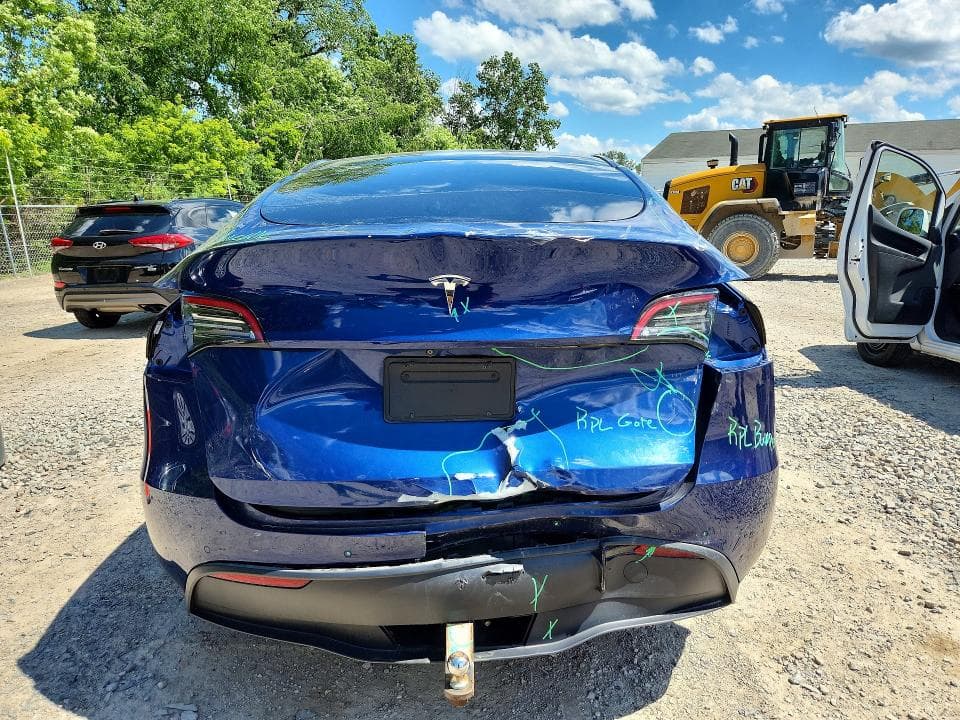 2022 TESLA MODEL Y 6