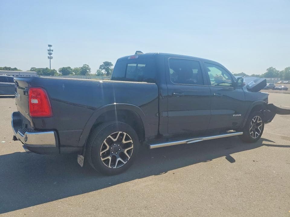 2025 RAM 1500 LARAMIE 3