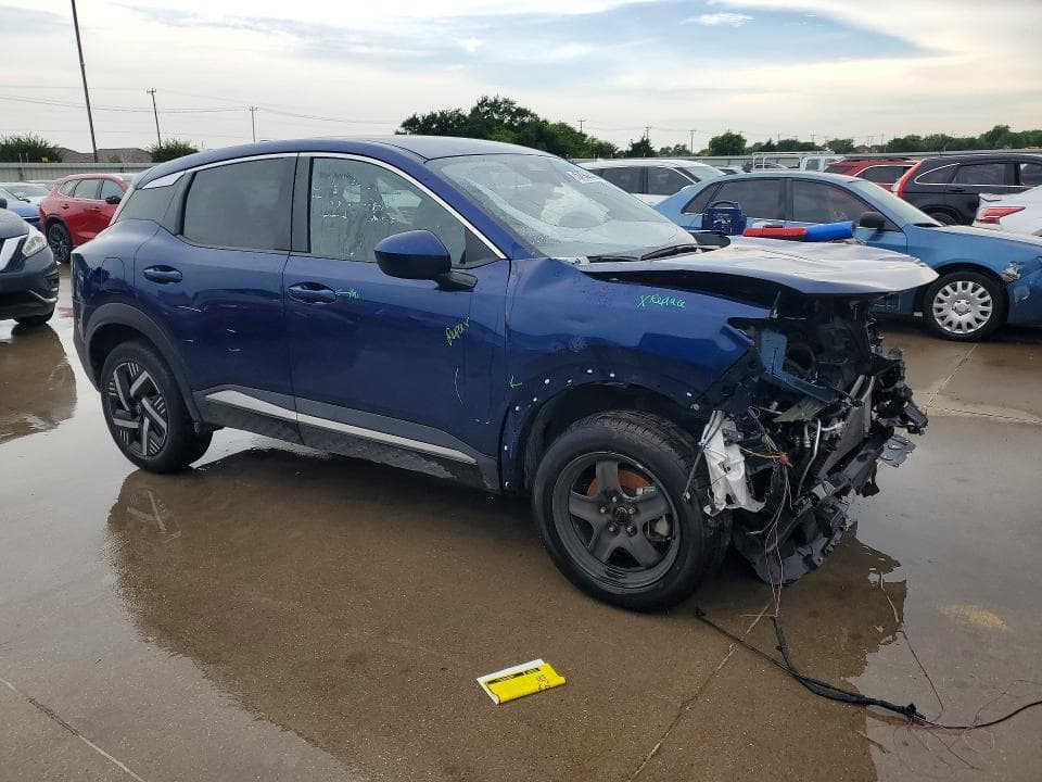 2025 NISSAN KICKS SV 4