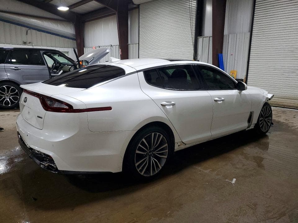 2019 KIA STINGER PREMIUM 3