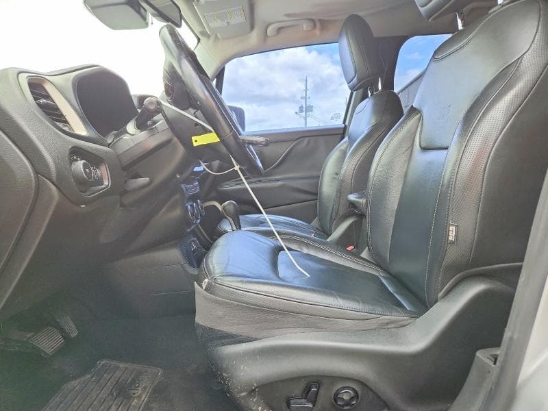 2017 JEEP RENEGADE LIMITED 7