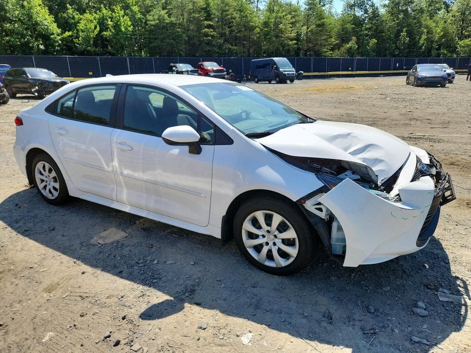 2023 TOYOTA COROLLA LE 4