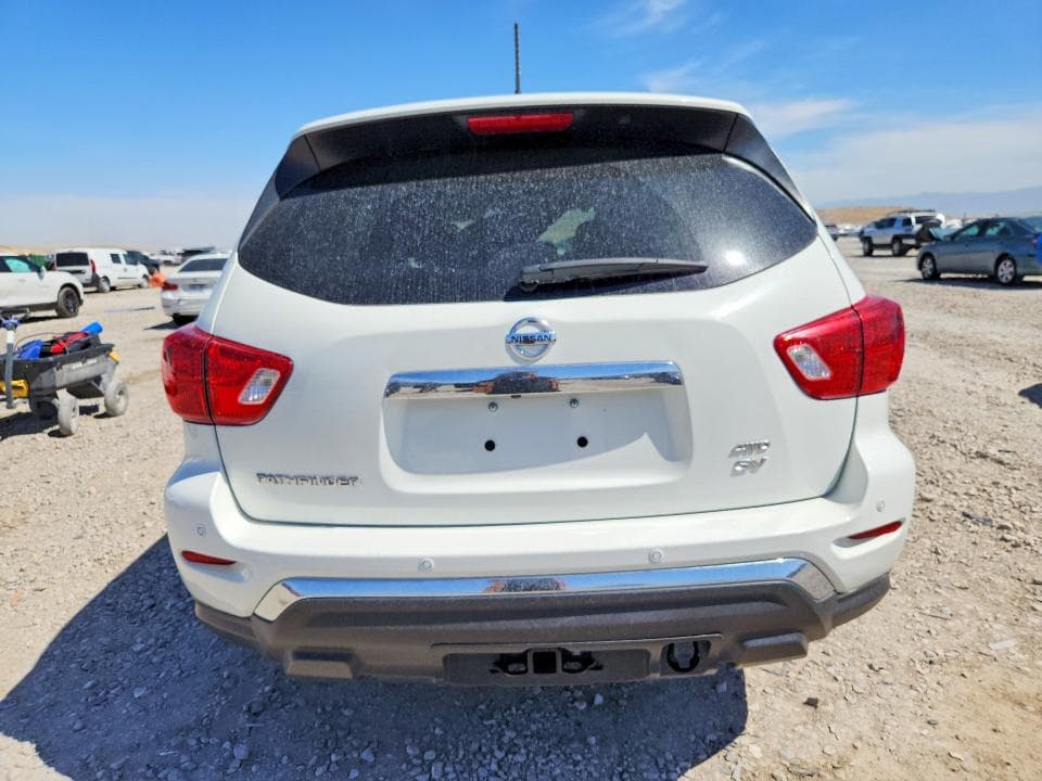 2017 NISSAN PATHFINDER SV 6