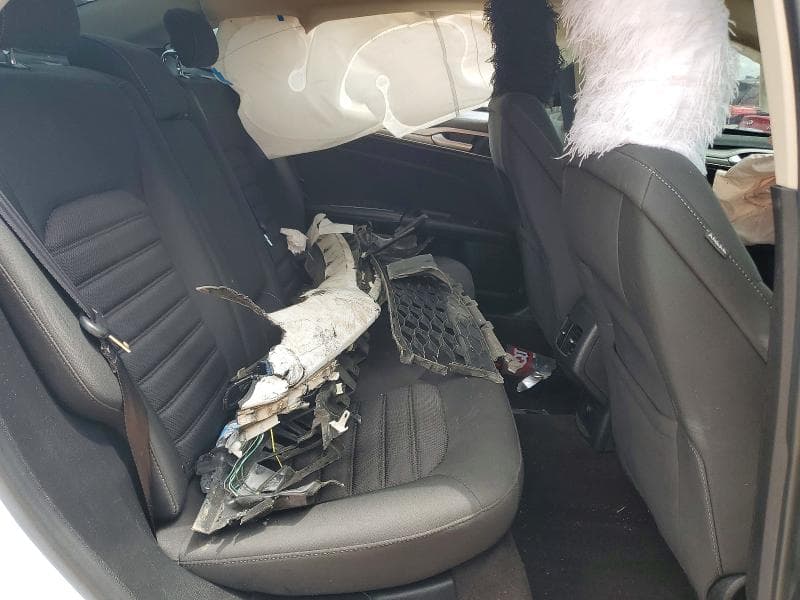 2019 FORD FUSION SE 10