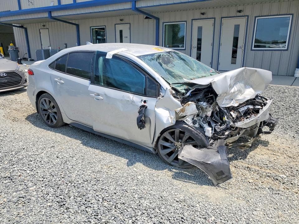 2024 TOYOTA COROLLA SE 4