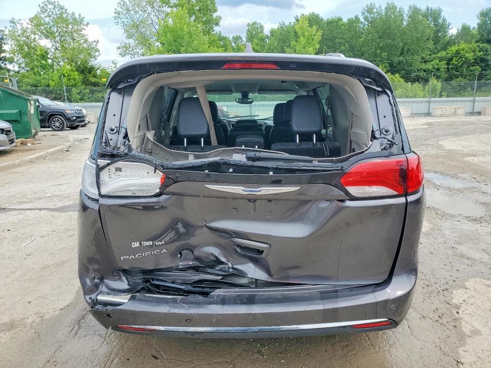 2018 CHRYSLER PACIFICA TOURING L PLUS 6