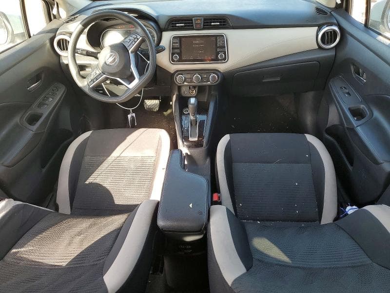 2020 NISSAN VERSA SV 8