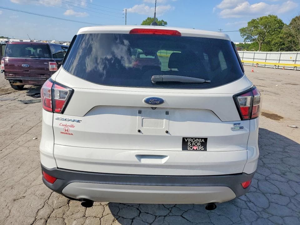 2017 FORD ESCAPE SE 6