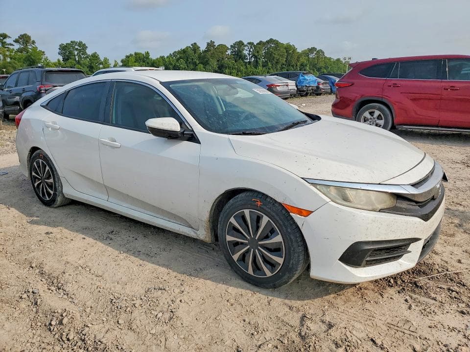 2018 HONDA CIVIC LX 4