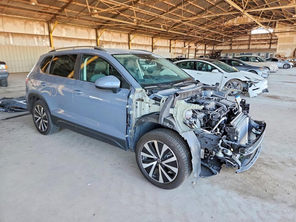 2022 VOLKSWAGEN TAOS SE IQ DRIVE 4
