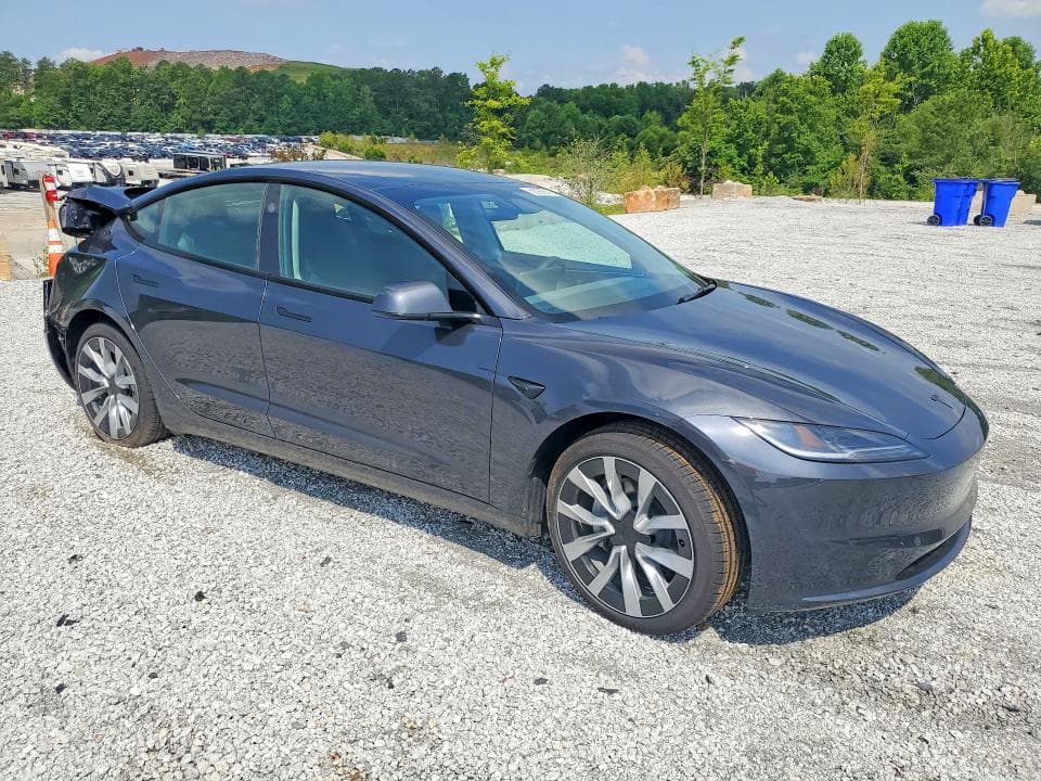 2026 TESLA MODEL 3 4
