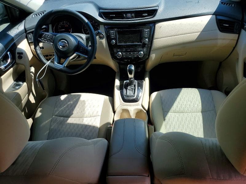 2020 NISSAN ROGUE SV 8