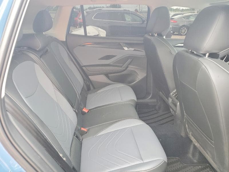 2025 VOLKSWAGEN TIGUAN SE 11