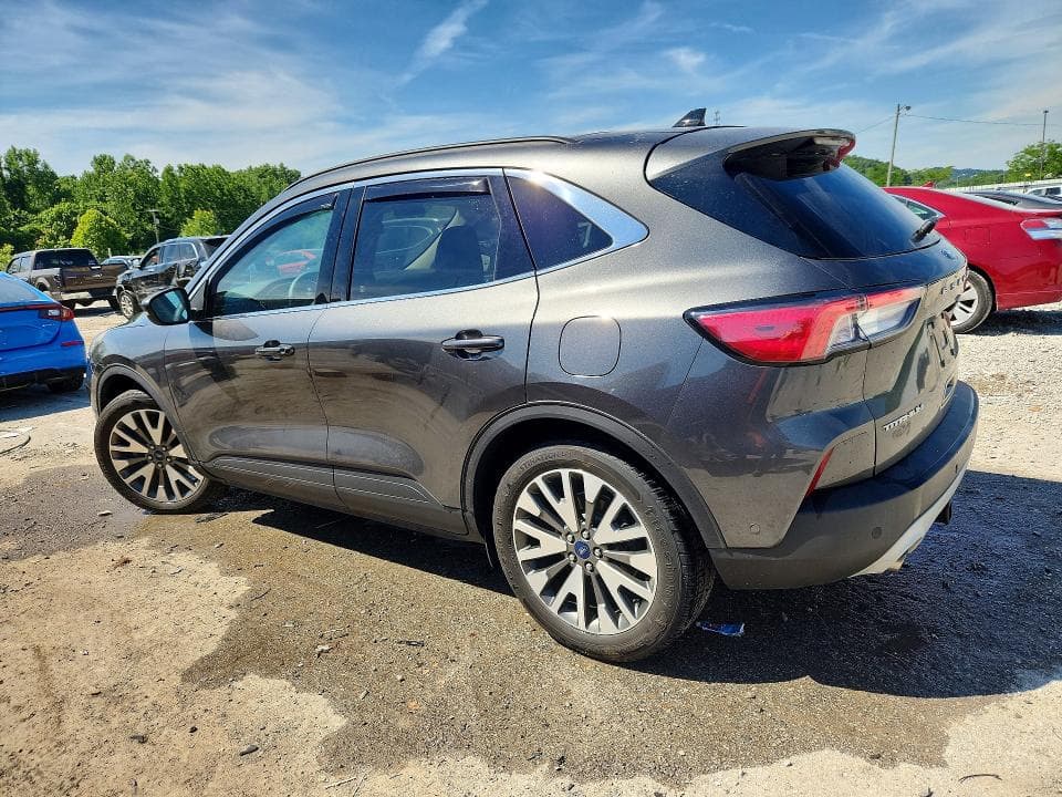 2020 FORD ESCAPE TITANIUM 2