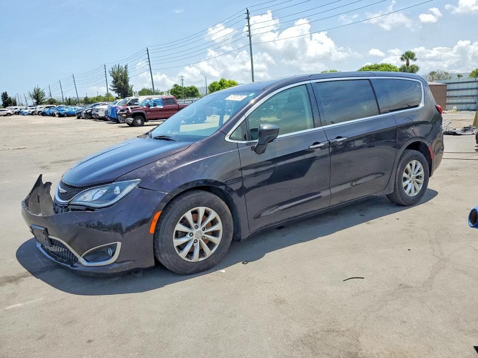 2018 CHRYSLER PACIFICA TOURING PLUS - 1