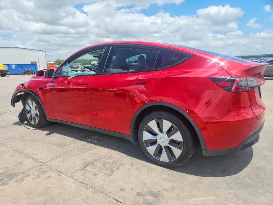 2023 TESLA MODEL Y 2