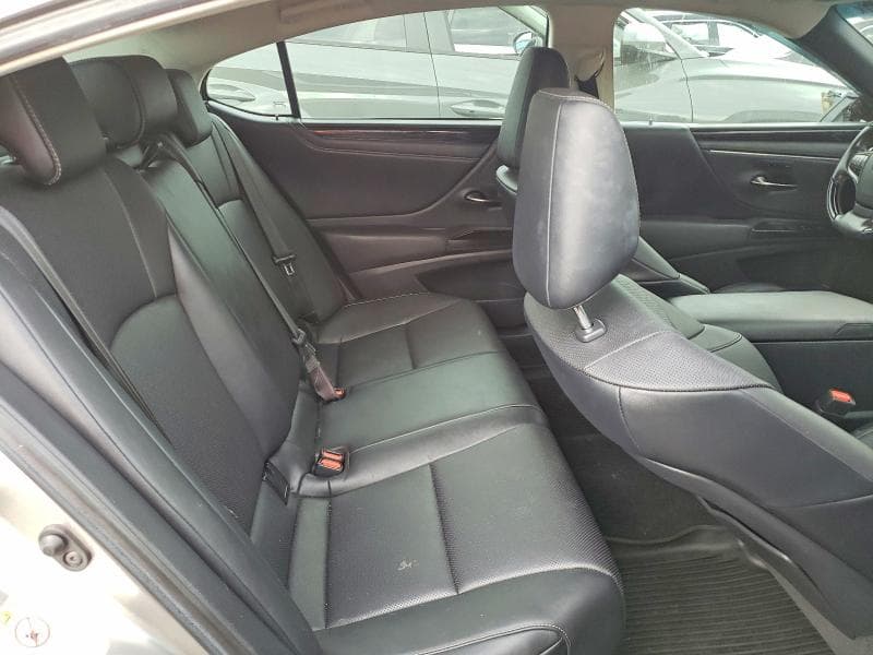 2019 LEXUS ES 350 10