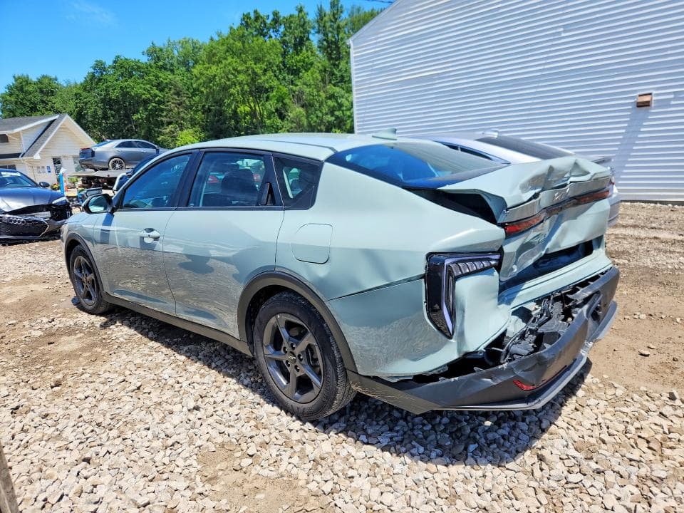 2025 KIA K4 LXS 2