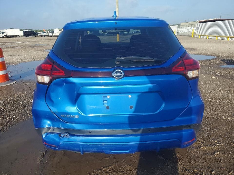 2021 NISSAN KICKS S 6