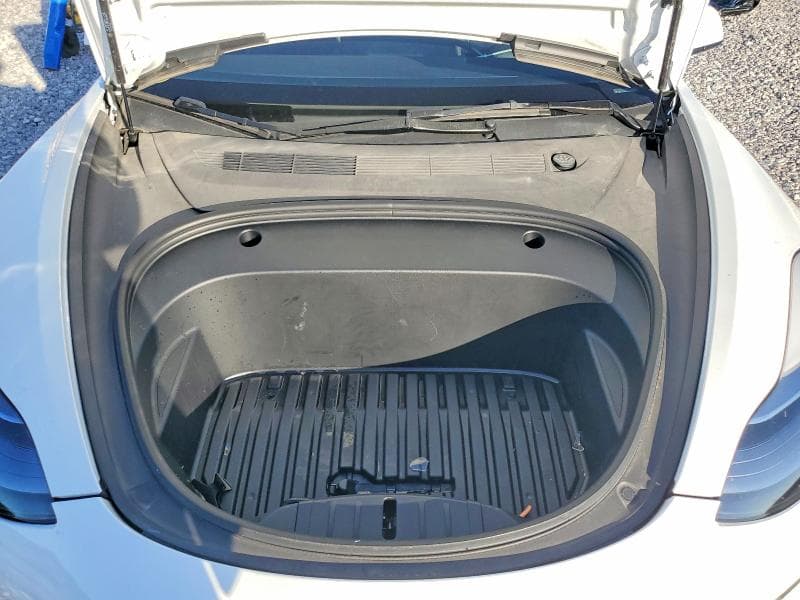 2023 TESLA MODEL 3 11
