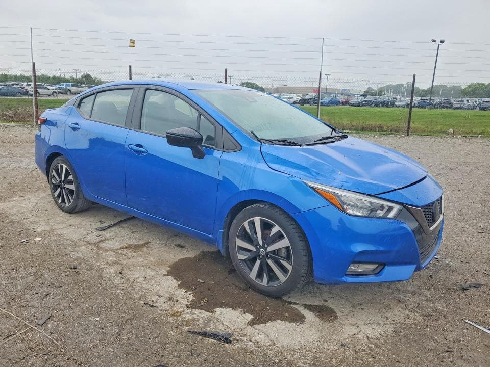 2021 NISSAN VERSA SR 4