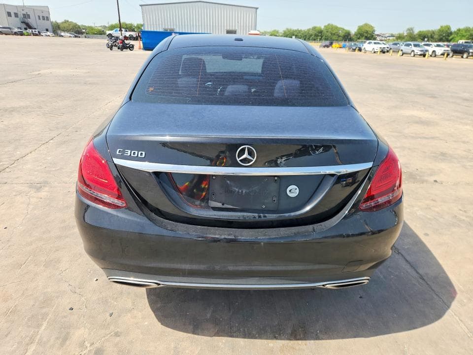 2020 MERCEDES-BENZ C 300 6
