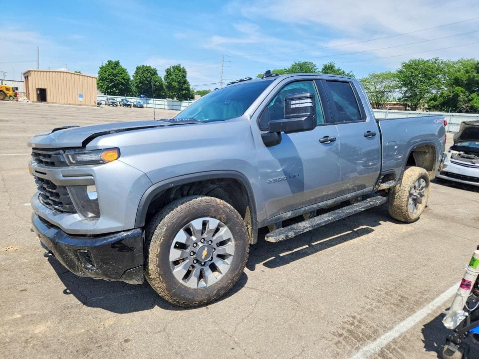 2026 CHEVROLET SILVERADO K2500 CUSTOM - 1