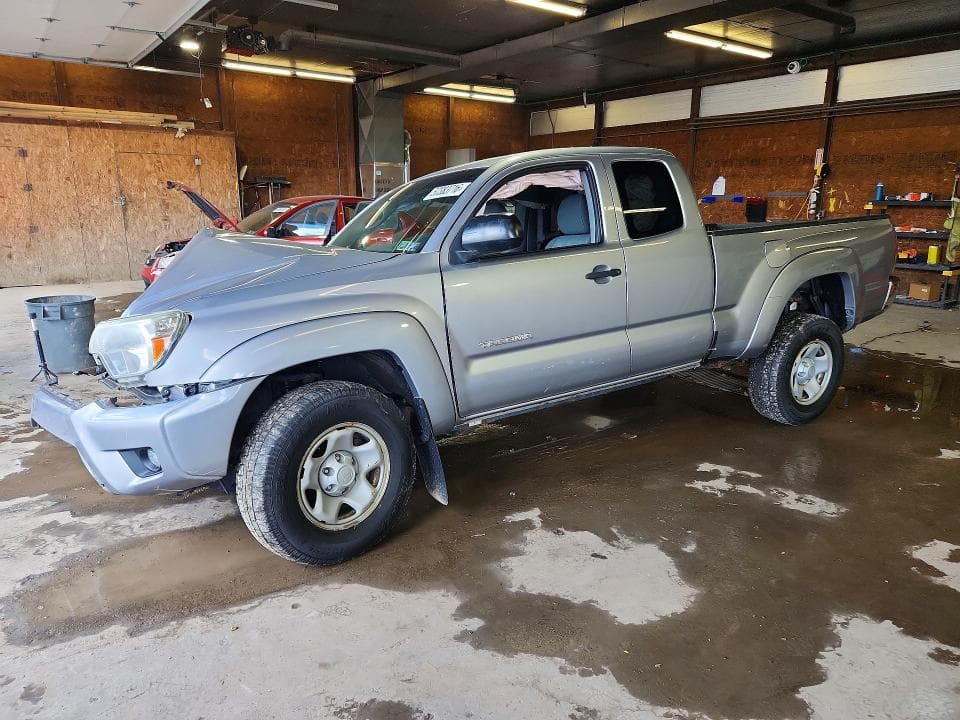 2015 TOYOTA TACOMA