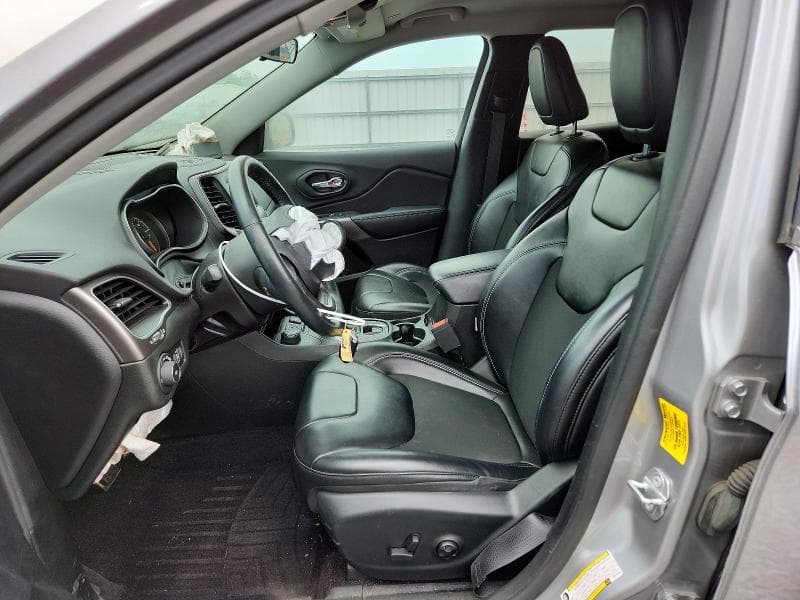 2019 JEEP CHEROKEE LATITUDE PLUS 7