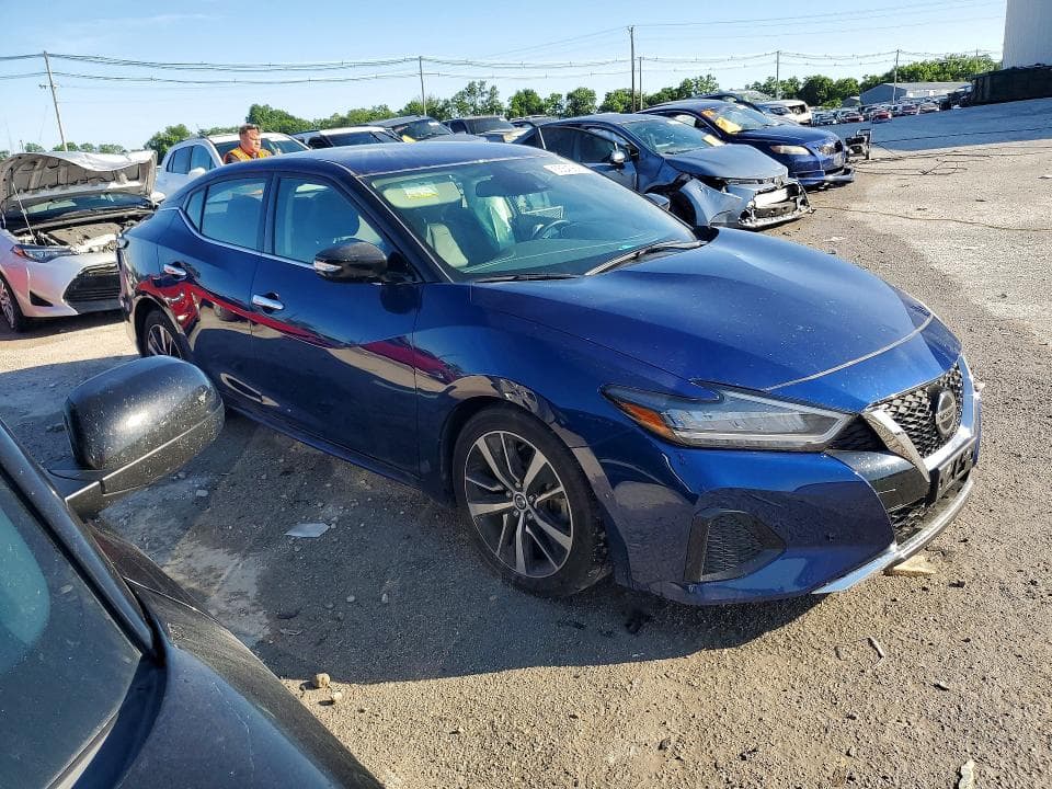 2022 NISSAN MAXIMA SV 4