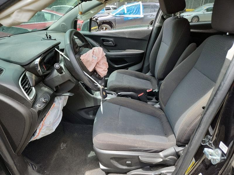 2020 CHEVROLET TRAX LS 7