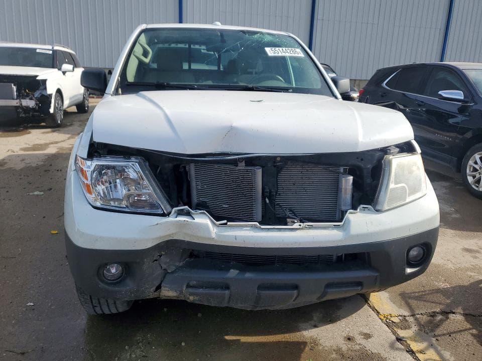 2017 NISSAN FRONTIER SV V6 5