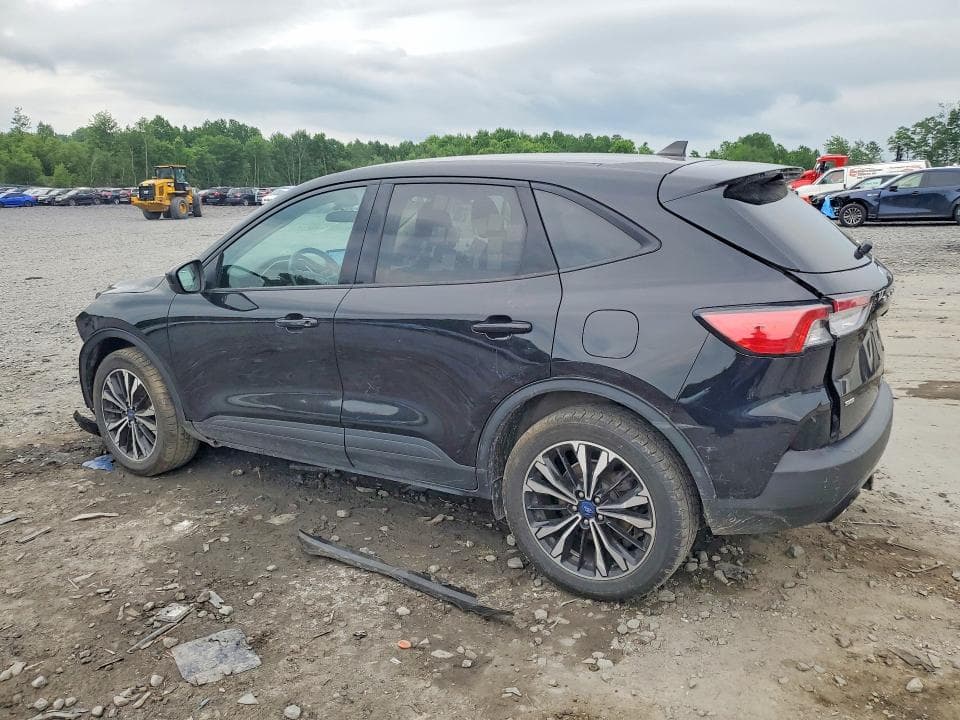 2022 FORD ESCAPE SE 2