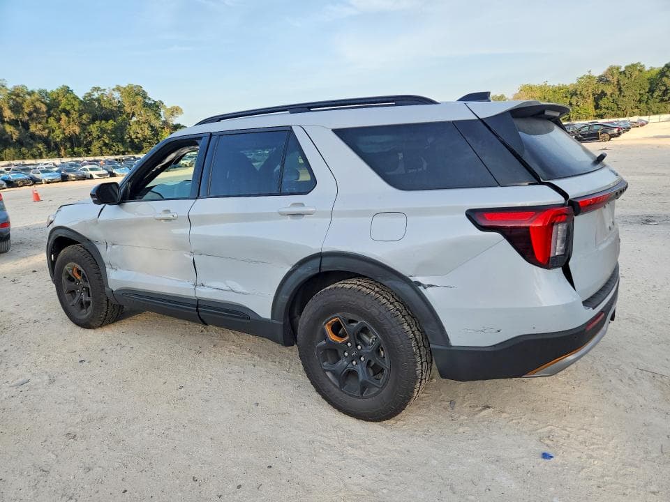 2026 FORD EXPLORER TREMOR 2