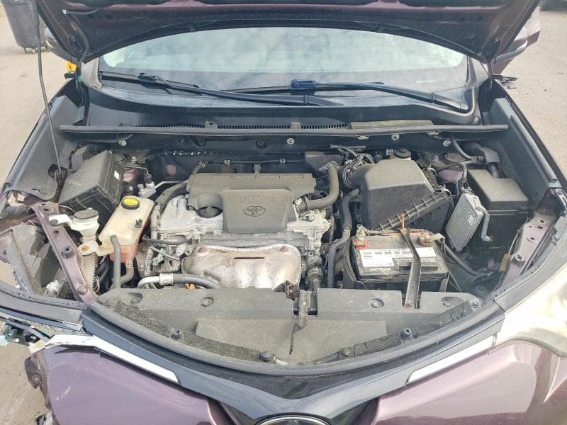 2018 TOYOTA RAV4 XLE 12