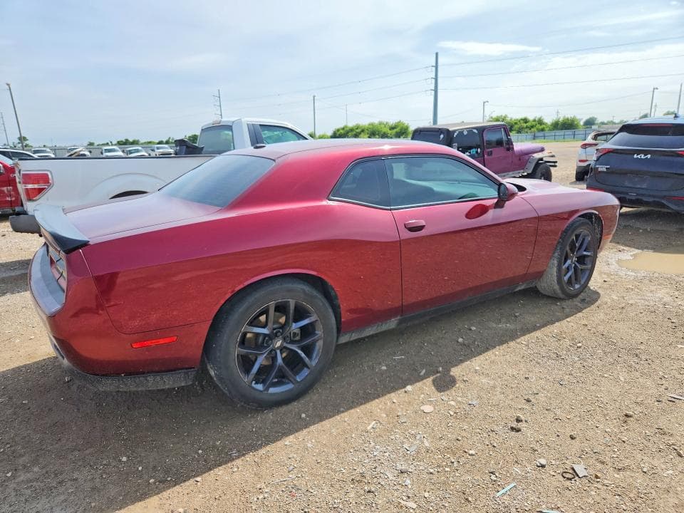 2021 DODGE CHALLENGER SXT 3
