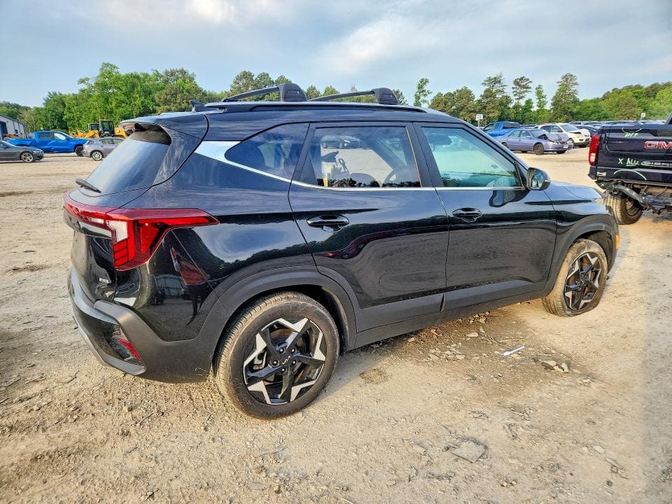 2024 KIA SELTOS EX 3